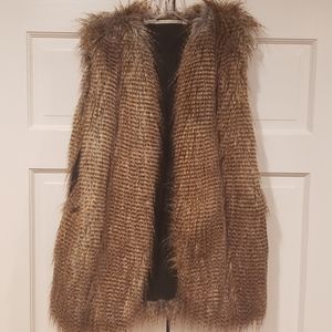 Twelfth Street by Cynthia Vincent Faux Fur Vest